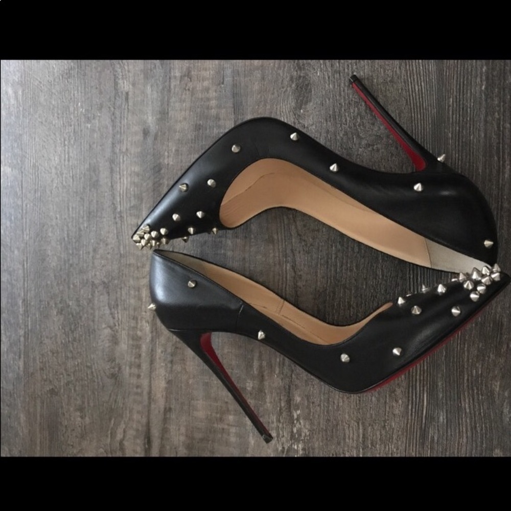 AUTHENTIC Christian Louboutin with spikes 40.5 - Picture 3 of 6